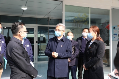 2022年1月4日，嘉興市委書記、市長李軍參觀天通泛半導(dǎo)體產(chǎn)業(yè)園