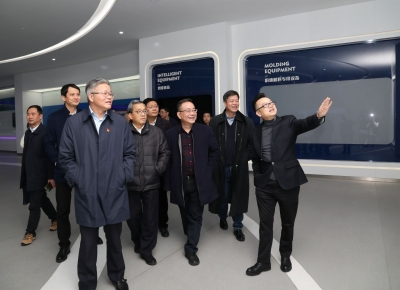 2020年12月16日時(shí)任浙江省經(jīng)濟(jì)與信息化廳廳長徐旭調(diào)研天通